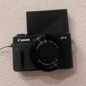 Canon G7X